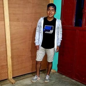 Meet your Posher, Darvis